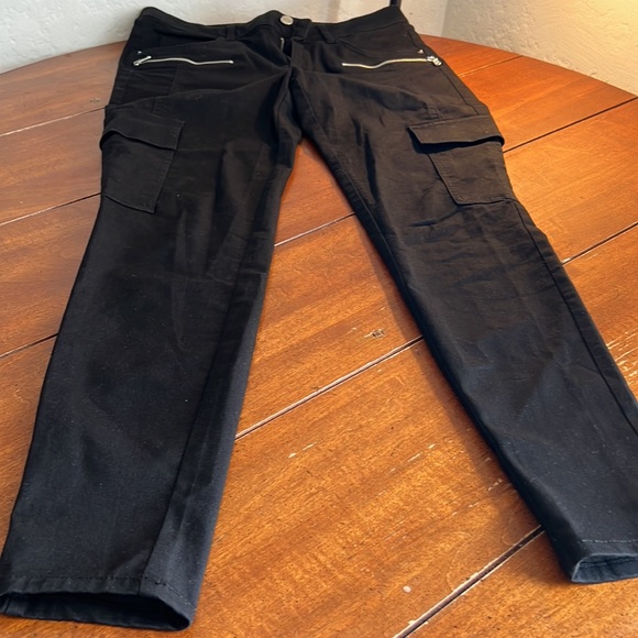 ZARA black cargo slim pants - Picture 3 of 7